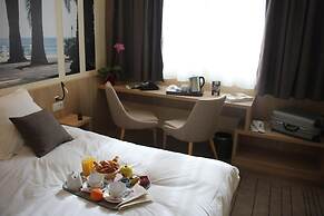 Brit Hotel Montargis
