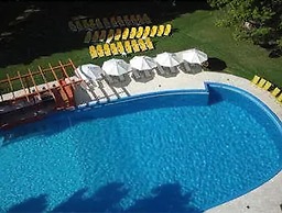 Howard Johnson by Wyndham Plaza Hotel Mayorazgo