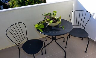 Lefka Hotel, Apartments & Studios