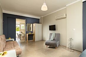 Lefka Hotel, Apartments & Studios