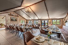 Boutique Hotel Anna by EJ Hotels