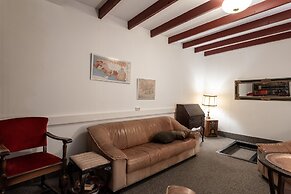 Boutique Hotel Anna by EJ Hotels