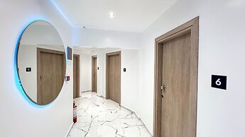 Star Hotel