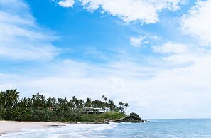 Anantara Peace Haven Tangalle Resort