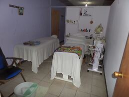 Island Breeze Studio