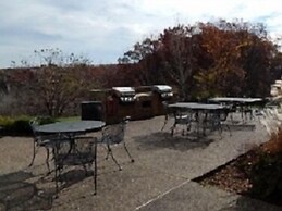 Longhollow Point Inn Studio 1321