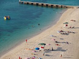 Daydream Beach at Montego Bay Club