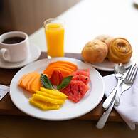 Hotel Horizon and Convention Center