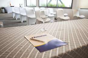 Hotel Horizon and Convention Center