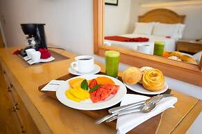 Hotel Horizon and Convention Center