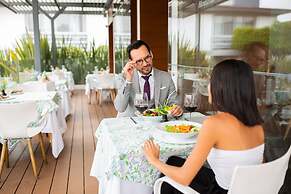 Hotel Horizon and Convention Center