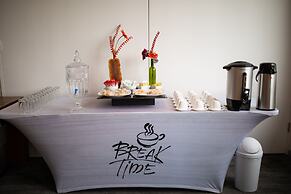 Hotel Horizon and Convention Center