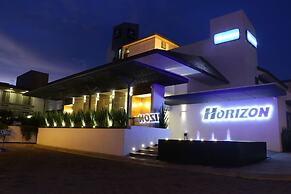 Hotel Horizon and Convention Center