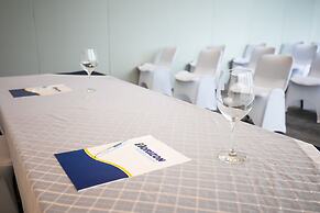 Hotel Horizon and Convention Center