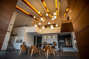 Hotel Horizon and Convention Center