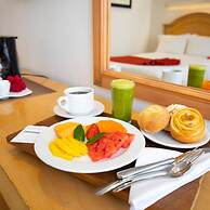 Hotel Horizon and Convention Center