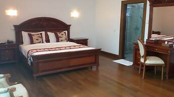 Palm Spring Resort & Spa