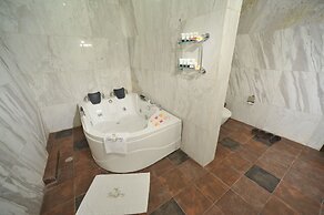 Palm Spring Resort & Spa