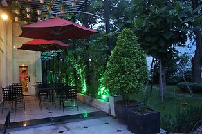 Hotel L Odeon Phu My Hung