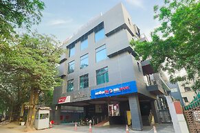 Hotel Blue Stone - Nehru Place