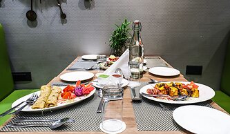 Hotel Blue Stone - Nehru Place