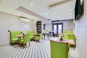 Hotel Blue Stone - Nehru Place