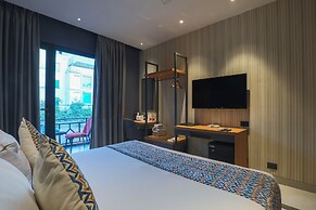 Hotel Blue Stone - Nehru Place