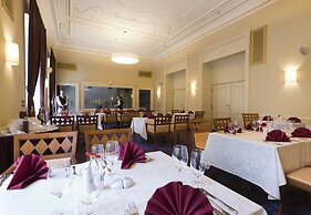Grandhotel AMBASSADOR National House