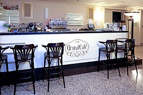 Grandhotel AMBASSADOR National House