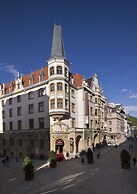 Grandhotel AMBASSADOR National House