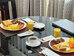 Reds Residency - Homestay