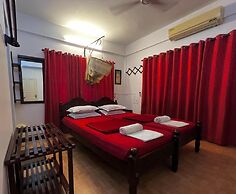 Reds Residency - Homestay