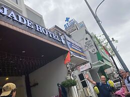 Jade Hotel
