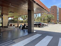 Apartamentos La Roca Rentals