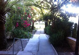 Apartamentos La Roca Rentals