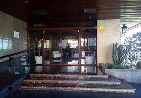 Apartamentos La Roca Rentals