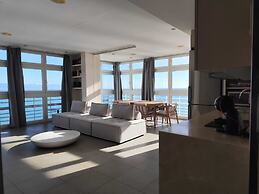 Apartamentos La Roca Rentals