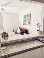 Apartamentos La Roca Rentals