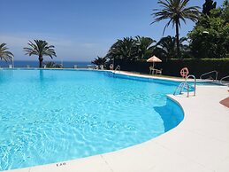 Apartamentos La Roca Rentals