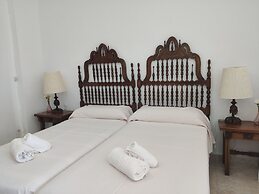 Apartamentos La Roca Rentals