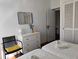 Apartamentos La Roca Rentals