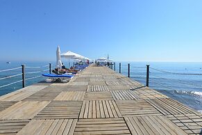 White Gold Hotel & Spa