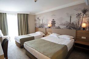White Gold Hotel & Spa