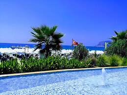 White Gold Hotel & Spa