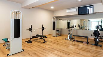 Solimar Aquamarine Resort