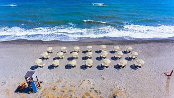 Solimar Aquamarine Resort