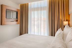 Premium Porto Downtown