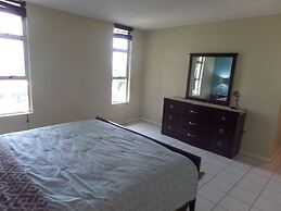 Skyclub Beach Suite at Mobay Club