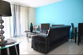 Skyclub Beach Suite at Mobay Club