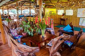 YARINA Eco Lodge